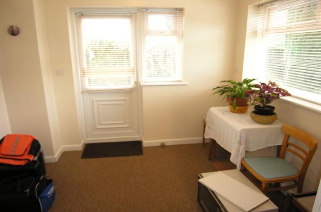 BREAKFAST ROOM