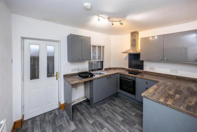 3 bed Detached for sale Image 5