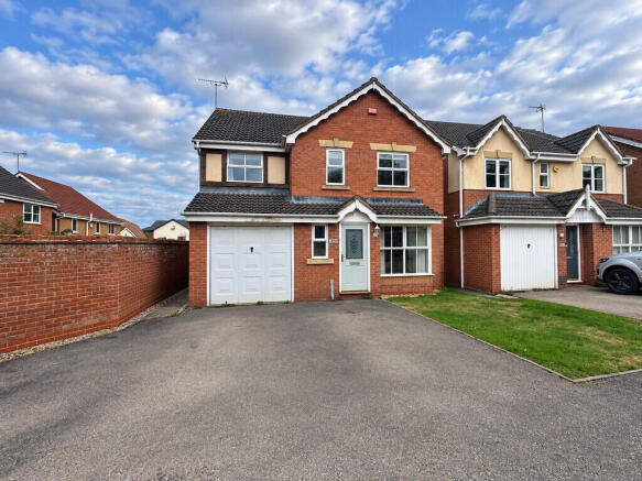 4-bed detached on Braids Close, Rugby, £325,000