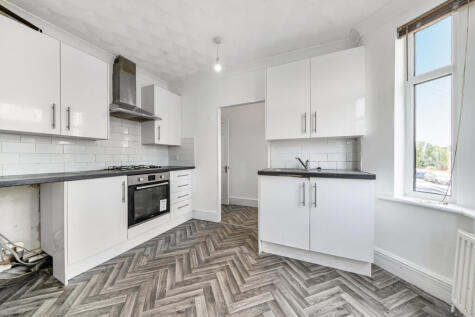 Beacon Road, Chatham, Kent