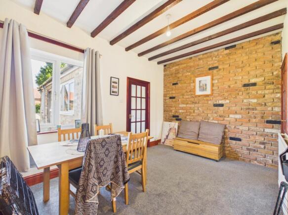 2 bed Semi-Detached for sale Image 7