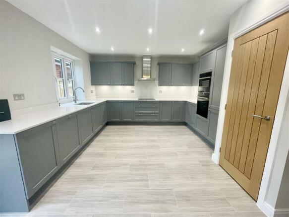 kitchen10.jpg