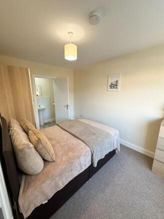 5 bed House of Multiple Occupation for sale Image 7