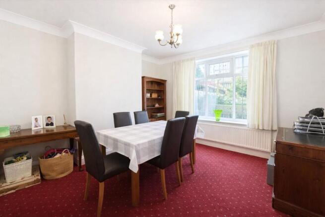 3 bed Semi-Detached for sale Image 12