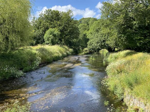 Bathpool River Scene