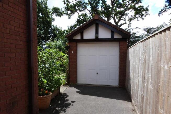 Garage: