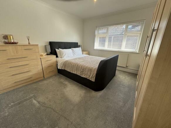 18 - Bedroom 2.jpg