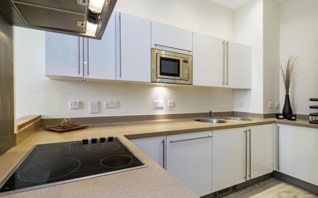 1b, 241-243 baker street 3 05.02 .png