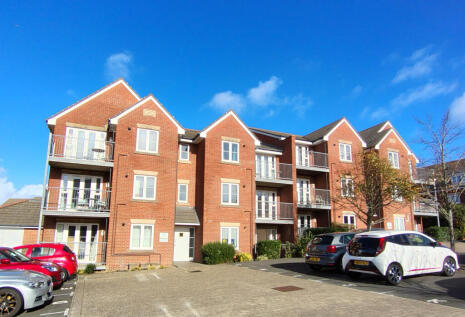 Flat 3, Anchorage Court, 19 Albert Way, East Cowes, Isle of Wight
