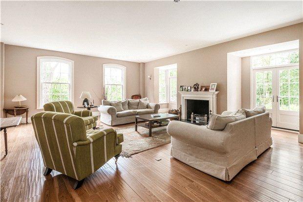 Drawing Room