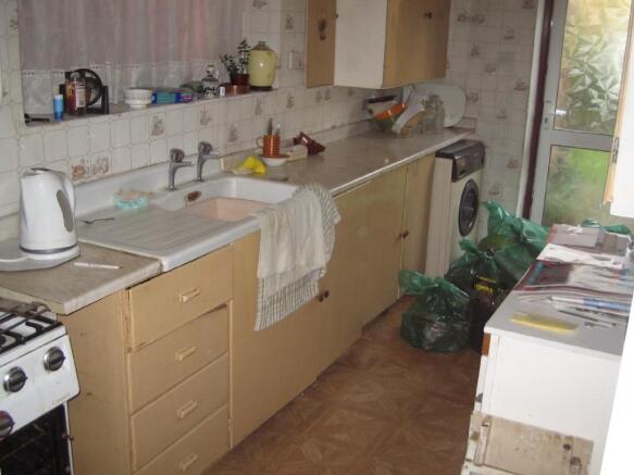 EXTENDED KITCHEN