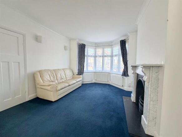 Davidson Frost-Wellings, DFW, St Brides Avenue, Li
