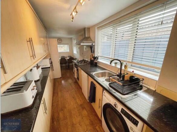 Kitchen Breakfast Room 1.jpg