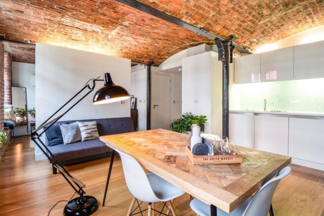 Open Plan Living/Kit