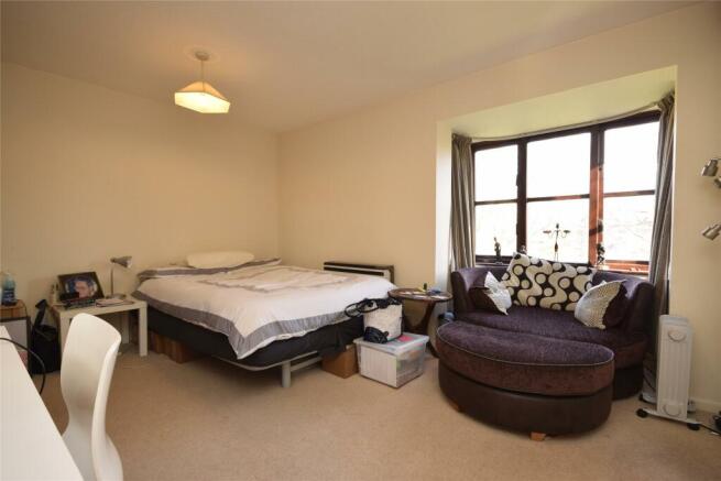 Living/Bedroom