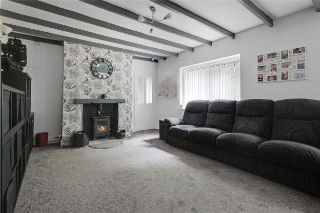 4 bed Bungalow for sale Image 9
