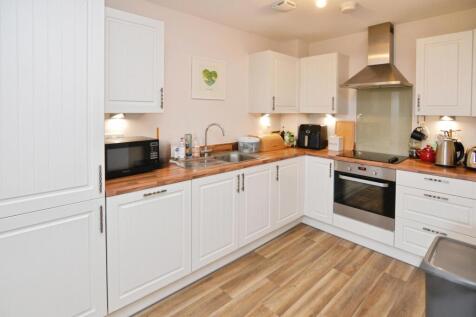 Beechey Place, Wokingham, RG40