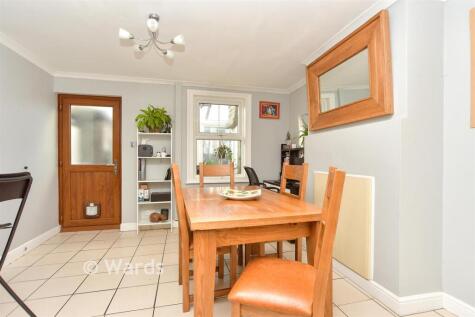Mead Crescent, Dartford, Kent