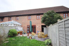 17, Holders Close, Billingshurst RH14 9HL