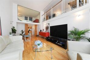 Flat 3, The Gallery, Ludgate Hill, London EC4M 7DE