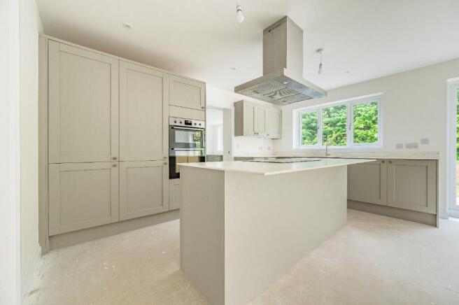 3 bed Detached for sale Image 6