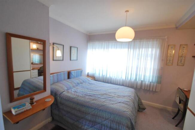 Fairways bed1.JPG