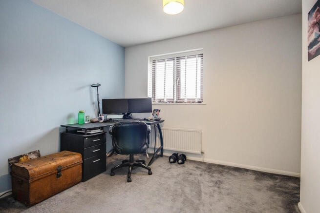Photo 8