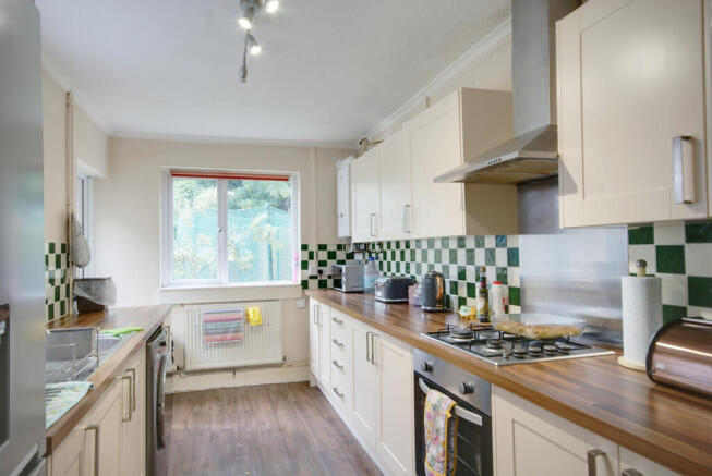 Kitchen 3