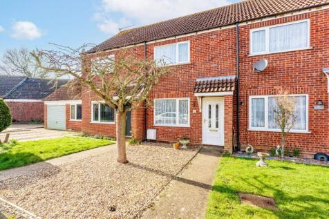 Pavilion Court, Roydon