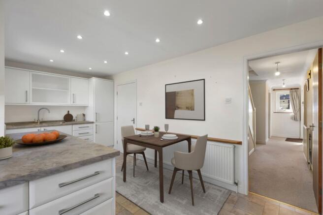 4 bed Detached for sale Image 5