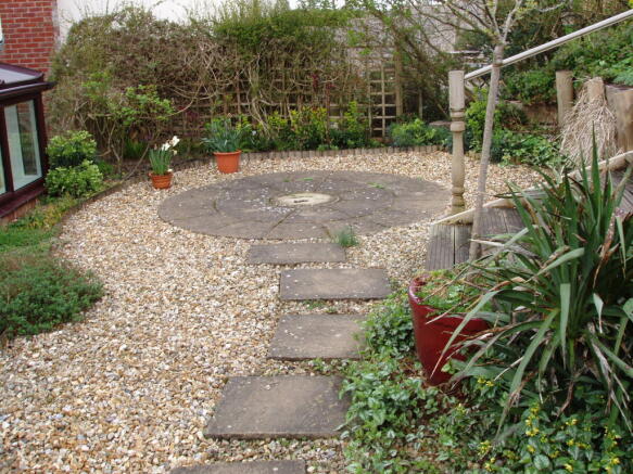 Photo 3