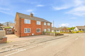 44, Heald Close, Littleborough OL15 0DL