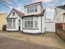 96 Simla, Woodfield Park Drive, Leigh-on-sea SS9 1LW