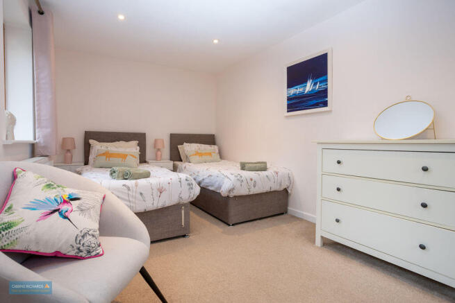 Annexe - Bedroom