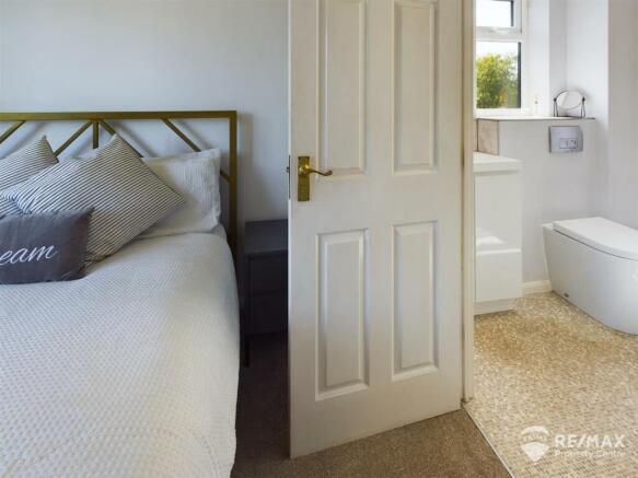 en-suite.jpg