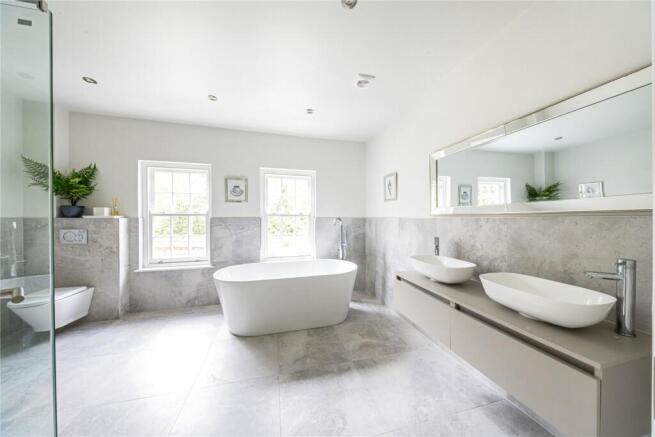 Principal Ensuite