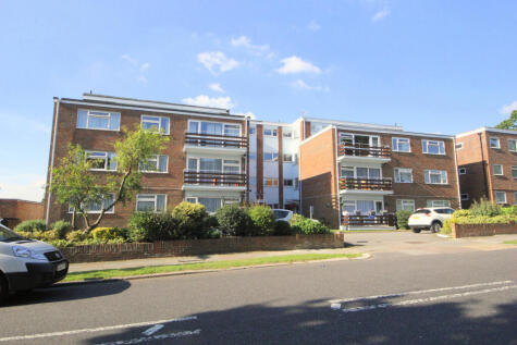 Eversley Park Road, Winchmore Hil, London, N21
