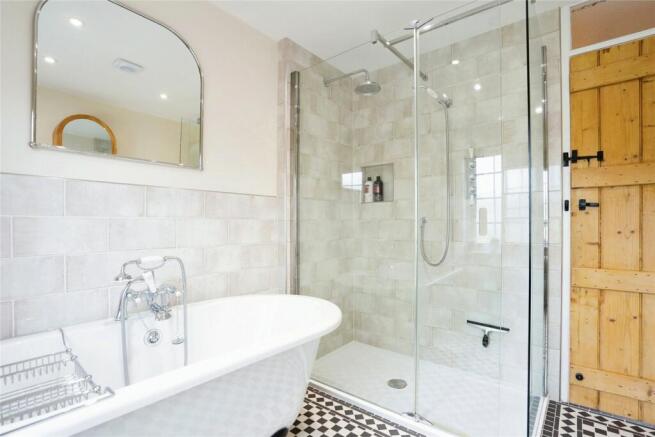 Bath/Shower
