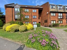 36, High Oaks House, High Oaks Close, Locks Heath, Southampton SO31 6SX