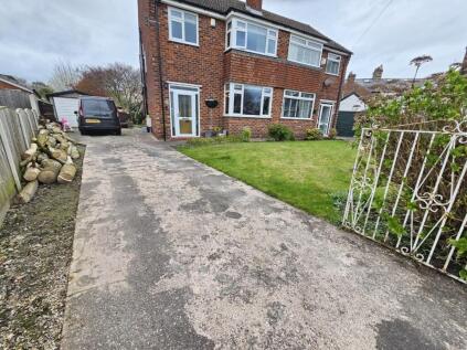 Boundary Grove, Sale, M33