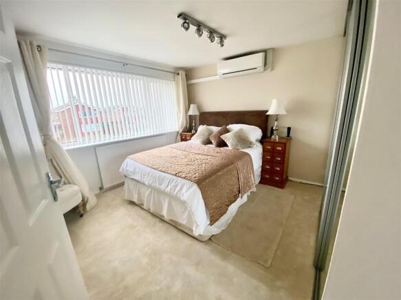 N Bedroom 1