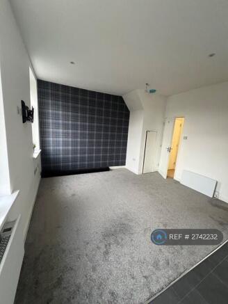 Open Plan Living & Sleeping Space