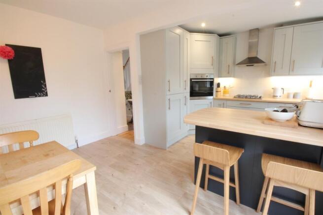 Kitchen 2