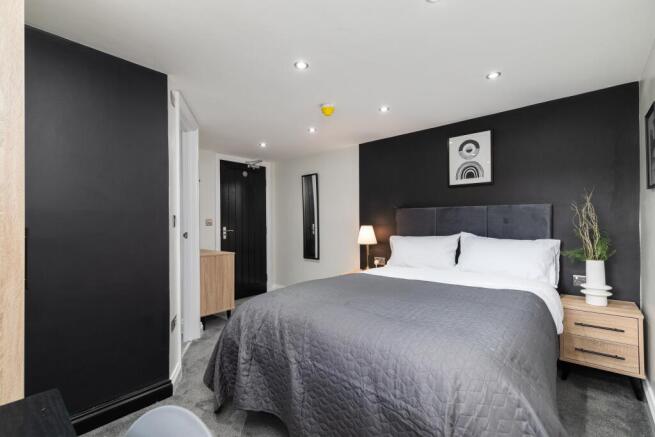 1 bed House Share to rent Image 8