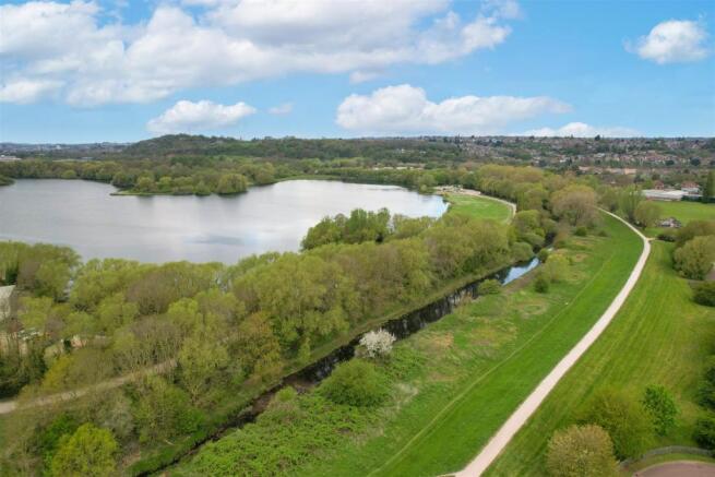 NG4 2DF_6PoolMeadow-004.jpg