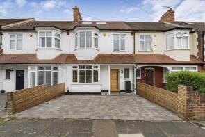 6, Ivyday Grove, London SW16 2XD