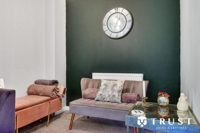 3 bed Terraced for sale Image 4