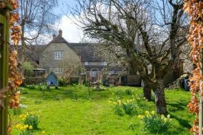 Hound House, High Street, Yetminster DT9 6LF