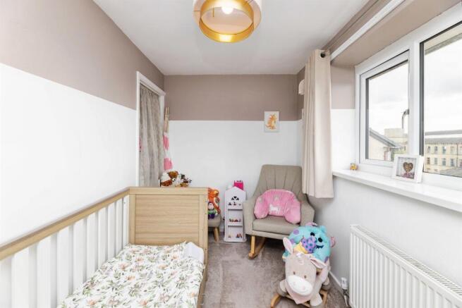 2 bed Semi-Detached for sale Image 6