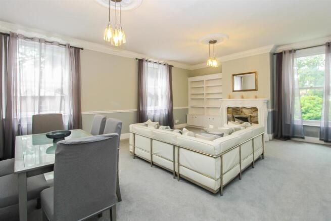 2 bed Flat for sale Image 4